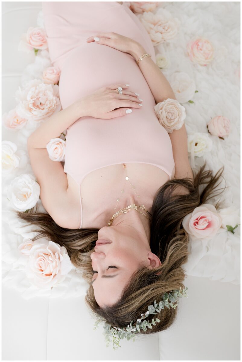 austin studio maternity photographer