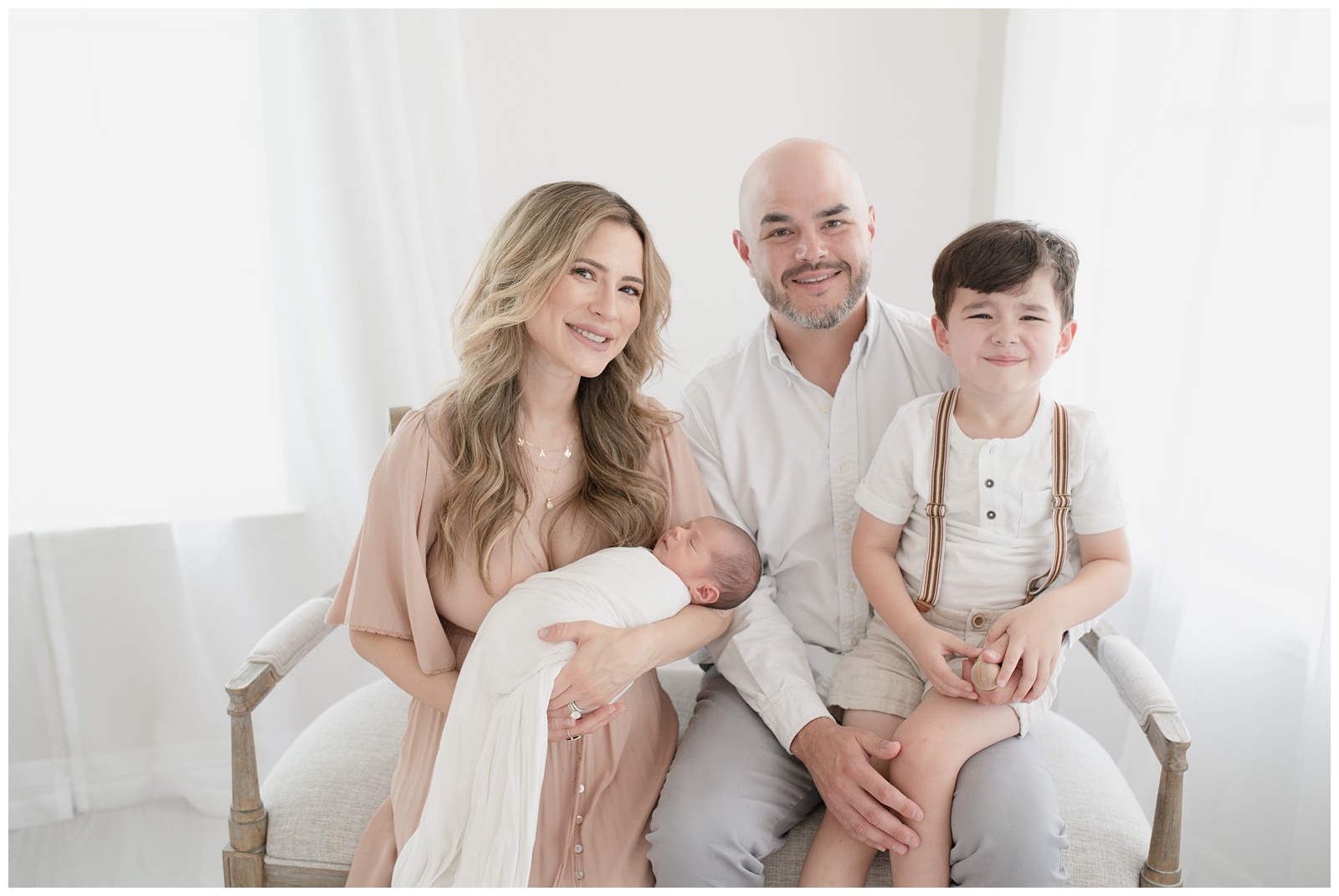 austin newborn family session