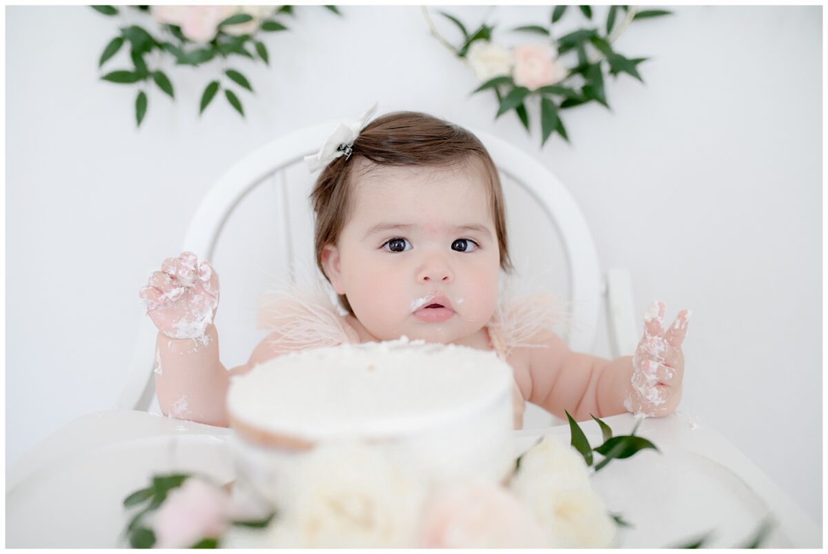 Cake smash first birthday session