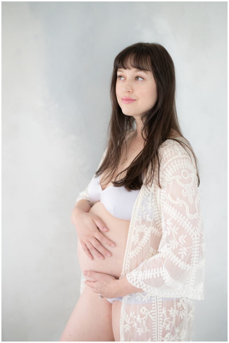 studio maternity session in austin, tx